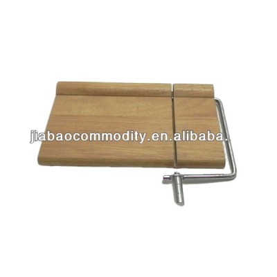 Hot seller wooden cheese cutting board kitchen supplies mini chopping board