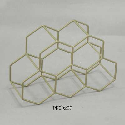 Nordic Style Tabletop Freestanding Honeycomb Gold 8 Bottles Metal Wine Racks holder For Home Restaurant Bar